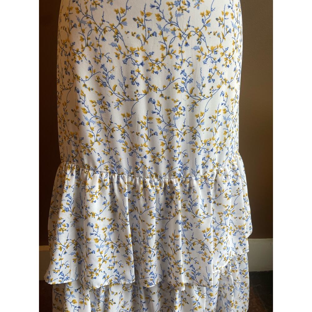 NWT Kaari Blue Medium La Dolce Vita Layered Floral Skirt $80 - Picture 2 of 9